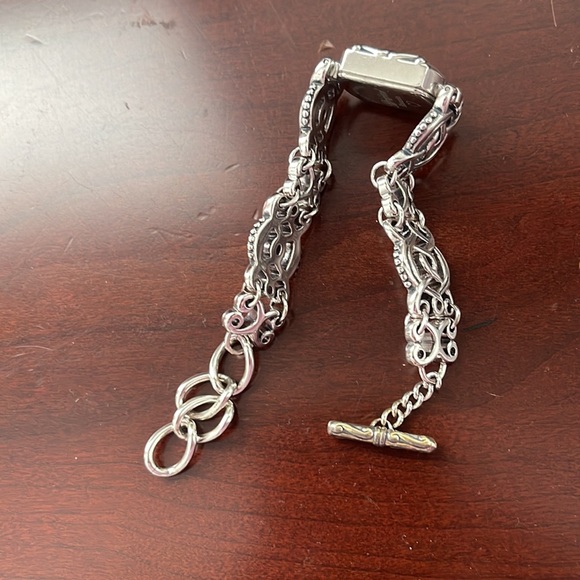 Watch - Picture 4 of 4